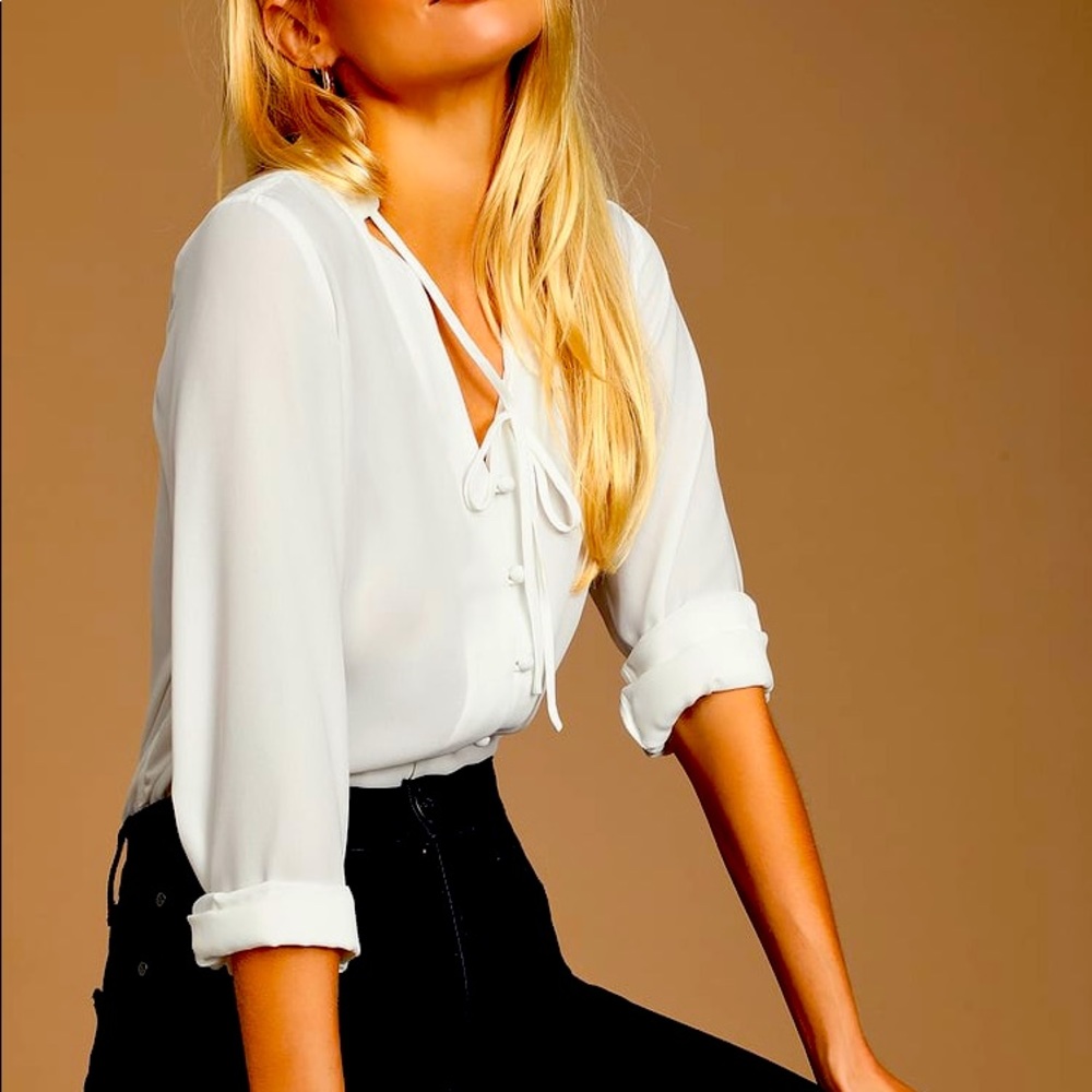 White Lulus top medium